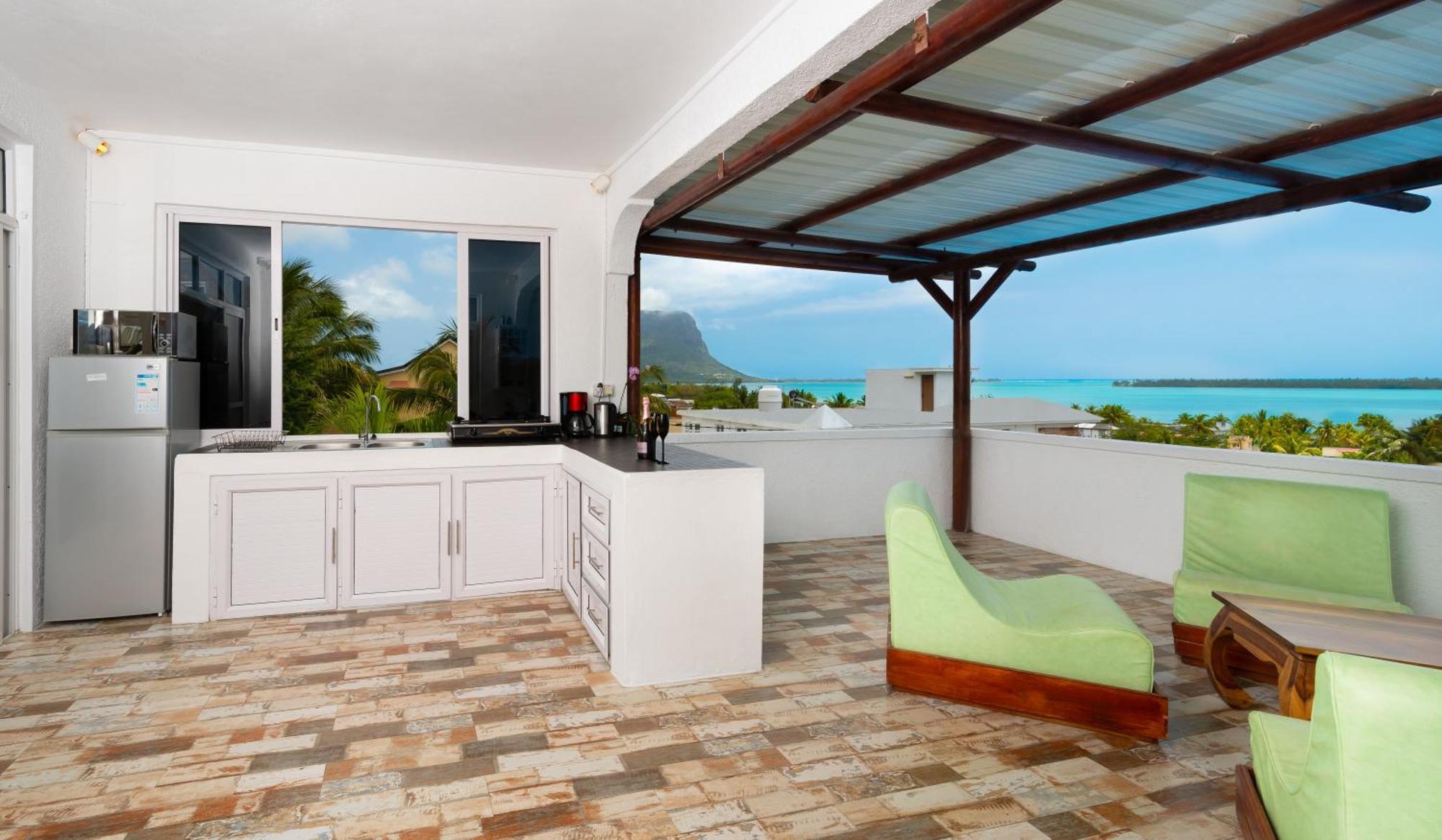 Twakila Sunset Suites La Gaulette Exterior photo
