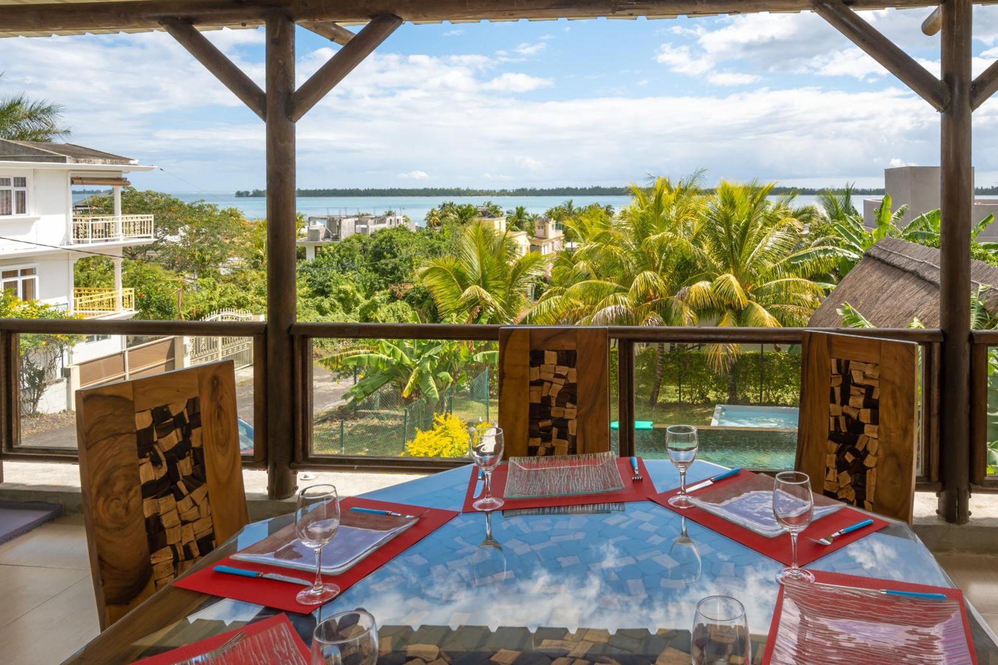Twakila Sunset Suites La Gaulette Exterior photo