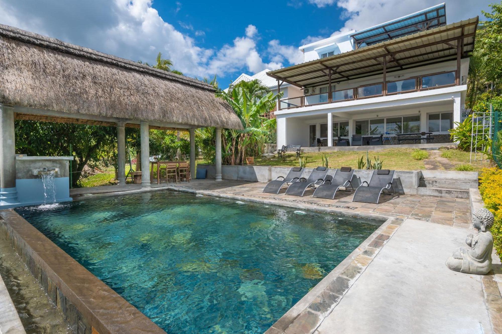 Twakila Sunset Suites La Gaulette Exterior photo