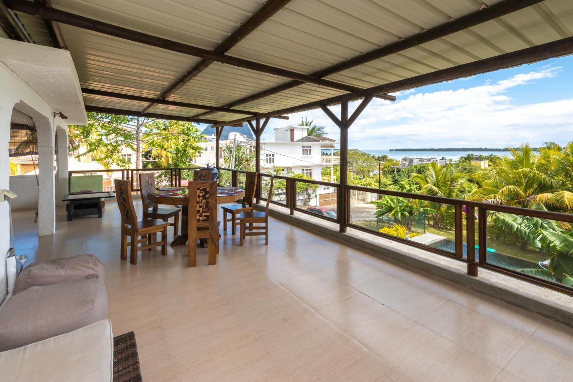 Twakila Sunset Suites La Gaulette Exterior photo