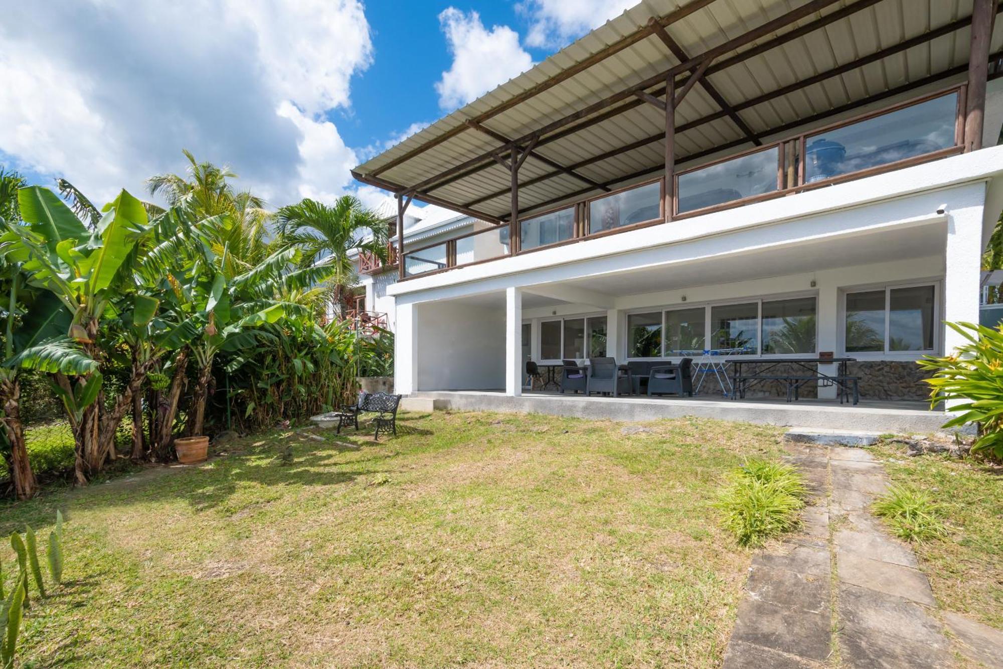 Twakila Sunset Suites La Gaulette Exterior photo