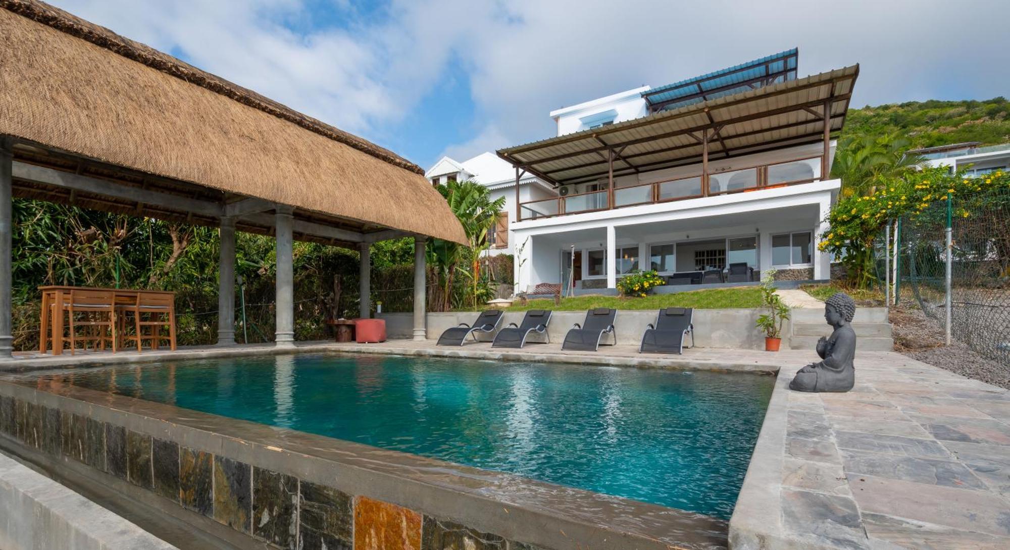Twakila Sunset Suites La Gaulette Exterior photo