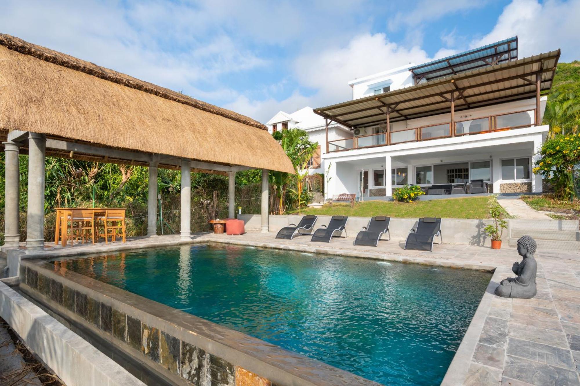 Twakila Sunset Suites La Gaulette Exterior photo