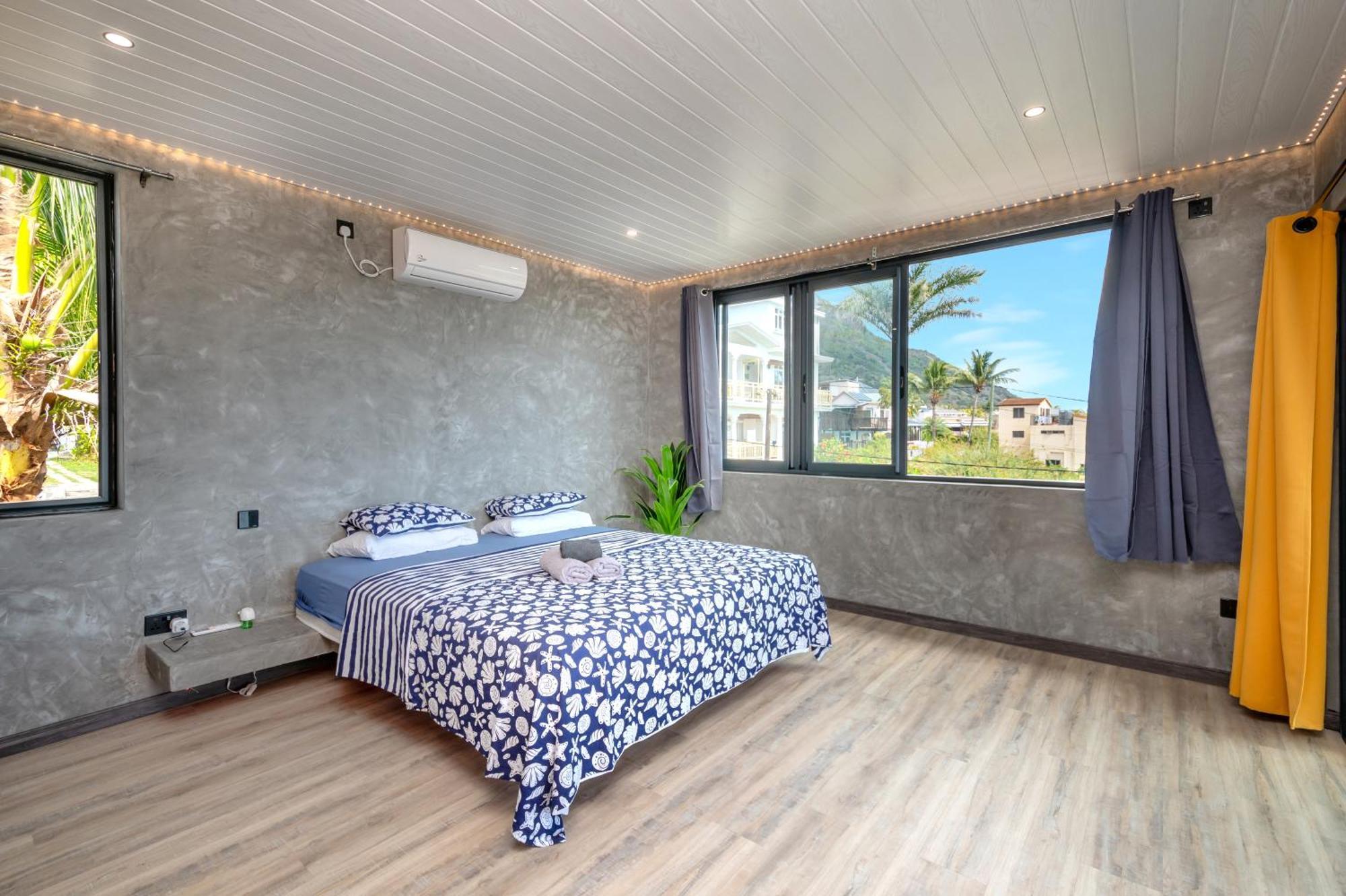 Twakila Sunset Suites La Gaulette Exterior photo