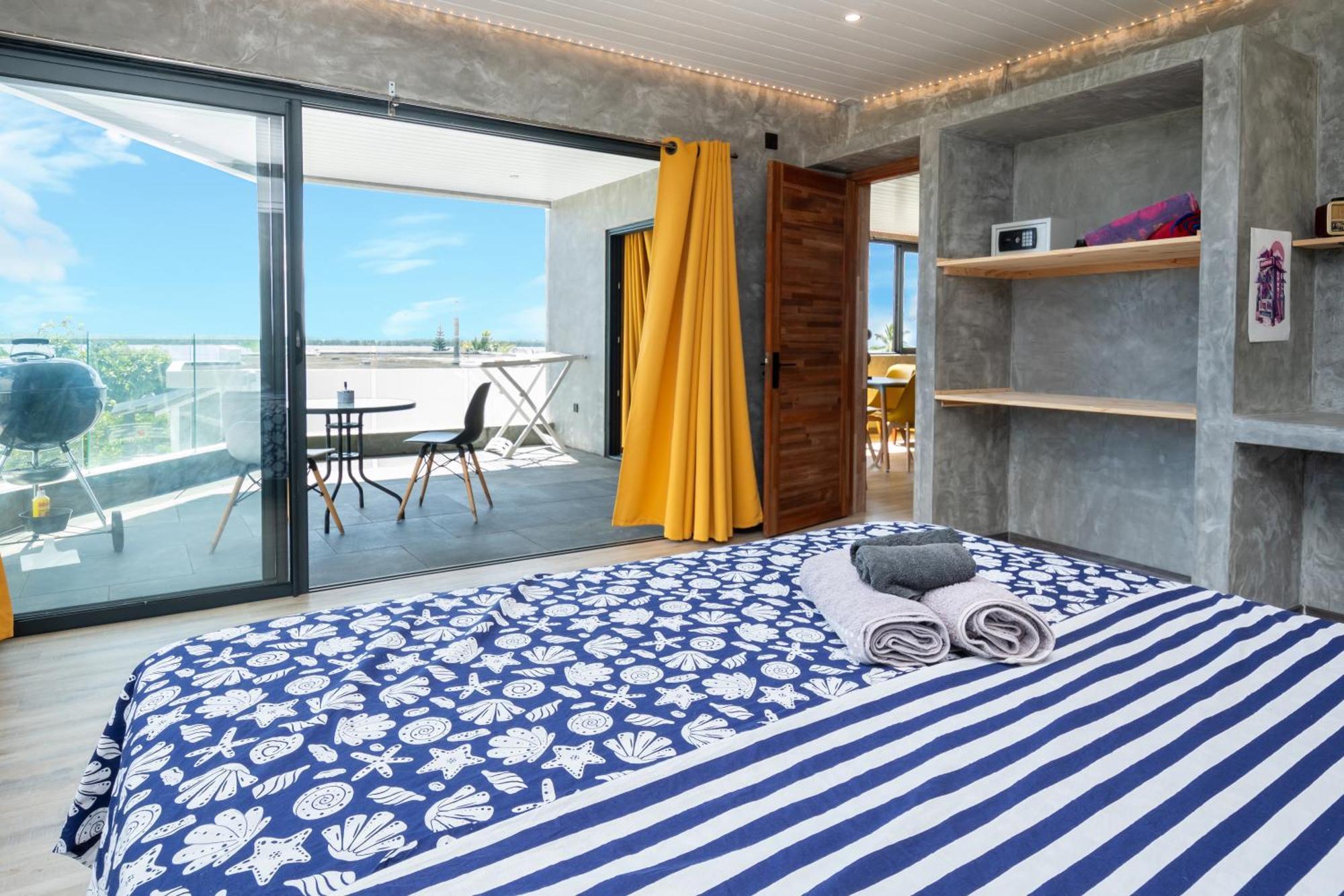 Twakila Sunset Suites La Gaulette Exterior photo