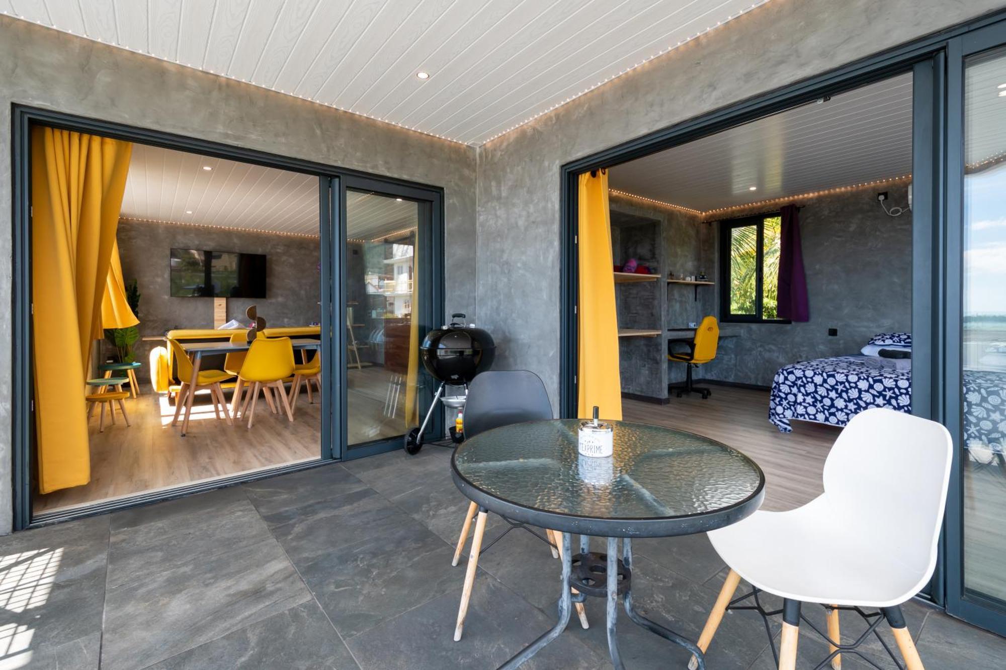 Twakila Sunset Suites La Gaulette Exterior photo